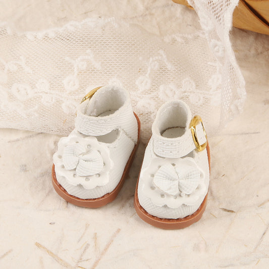 Small-Sized White Princess Shoes