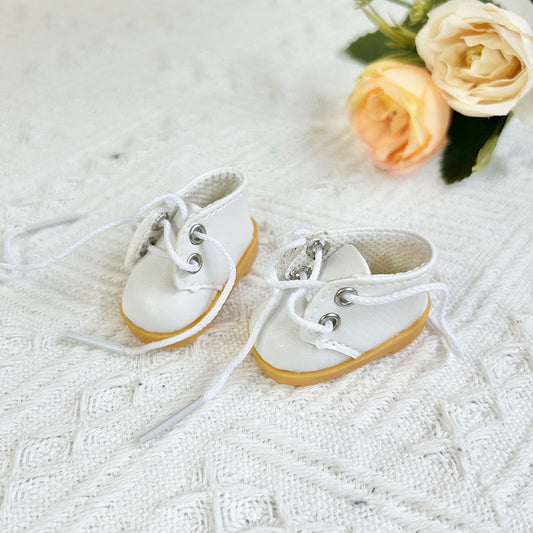 Small-Sized White Princess Shoes