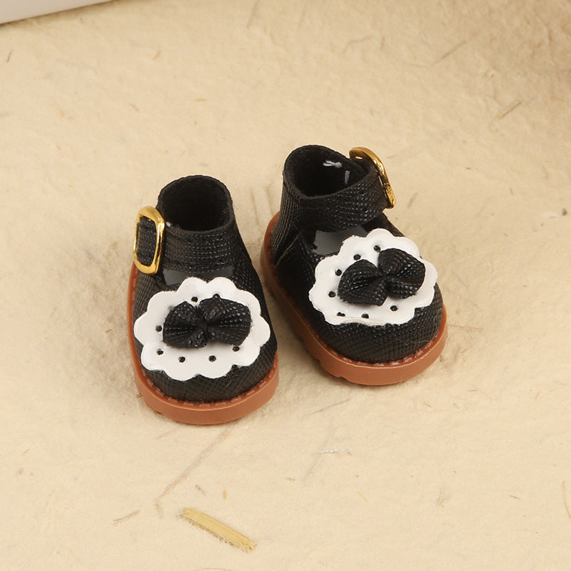 Small-Sized Black Princess Shoes